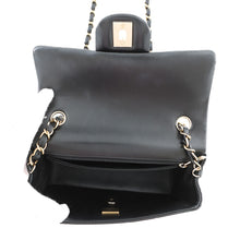 将图像加载到图库查看器中，CHANEL Mini Matelasse BlackA69900 Lambskin Size 20㎝
