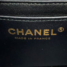 将图像加载到图库查看器中，CHANEL Mini Matelasse BlackA69900 Lambskin Size 20㎝
