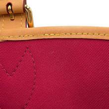 将图像加载到图库查看器中，LOUIS VUITTON Dianu FuchsiaM46049 Monogram Size PM
