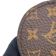 将图像加载到图库查看器中，LOUIS VUITTON Bijoux Sac Tag Vivienne PinkM69572 Monogram Epi Leather
