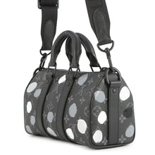 将图像加载到图库查看器中，LOUIS VUITTON LVxYK Keepall Bandouliere NoirM46406 Monogram Eclipse Size 25
