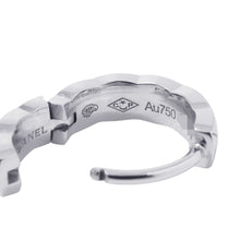 将图像加载到图库查看器中，CHANEL Coco Crush Collection Single Mini HoopJ12687 18K White Gold
