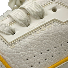 将图像加载到图库查看器中，LOUIS VUITTON LV Trainer Line Sneakers Yellow/White/Gray Leather Size 7.5
