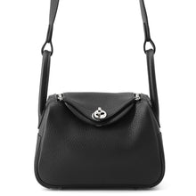 Load image into Gallery viewer, HERMES Lindy Black Taurillon Clemence Size Mini
