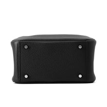 Load image into Gallery viewer, HERMES Lindy Black Taurillon Clemence Size Mini
