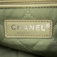 将图像加载到图库查看器中，CHANEL CHANEL 22 Chain Shoulder Bag Light KhakiAS3260 Shiny Calf Leather Size Small
