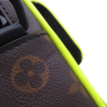 将图像加载到图库查看器中，LOUIS VUITTON Christopher wearable wallet Noir/Brown/Neon YellowM80793 Monogram Macassar Canvas
