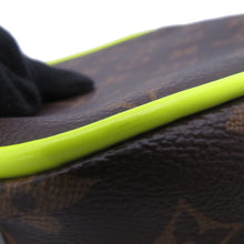 将图像加载到图库查看器中，LOUIS VUITTON Christopher wearable wallet Noir/Brown/Neon YellowM80793 Monogram Macassar Canvas
