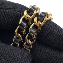 将图像加载到图库查看器中，CHANEL CC Logo Key Motif Necklace Metal Leather
