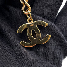 将图像加载到图库查看器中，CHANEL CC Logo Key Motif Necklace Metal Leather
