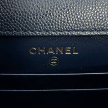 将图像加载到图库查看器中，CHANEL Matelasse Shoulder Phone Case NavyAP0249 Caviar Leather
