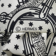 将图像加载到图库查看器中，HERMES Twilly Frill Apron Doll Bandana White/BlackH852978S Silk100%
