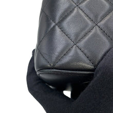 将图像加载到图库查看器中，CHANEL Vanity Matelasse Chainshoulder Bag BlackAP2303 Lambskin
