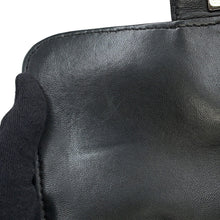 将图像加载到图库查看器中，CHANEL Matelasse Chain Shoulder Bag, 4-pocket accordion style Black Lambskin
