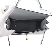 Load image into Gallery viewer, HERMES Kelly Sellier Gri Platinum Epsom Size 25
