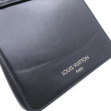 将图像加载到图库查看器中，LOUIS VUITTON S Lock Bag NoirM82214 Calf Leather Size XL
