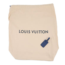 将图像加载到图库查看器中，LOUIS VUITTON Horizon BlueM20183 Taiga Leather Size 55
