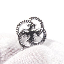 将图像加载到图库查看器中，TIFFANY&amp;Co. TIFFANY&amp;Co. Victoria Cluster Key Pendant Size Small62033398 Pt950
