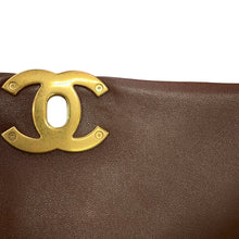 将图像加载到图库查看器中，CHANEL 19 ChainShoulder Bag BrownAS1160 Lambskin
