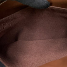 将图像加载到图库查看器中，CHANEL 19 ChainShoulder Bag BrownAS1160 Lambskin
