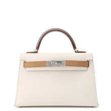 将图像加载到图库查看器中，HERMES Mini Kelly2 Tricolor Nata/Chai/Gris Asphalt Epsom
