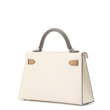 将图像加载到图库查看器中，HERMES Mini Kelly2 Tricolor Nata/Chai/Gris Asphalt Epsom
