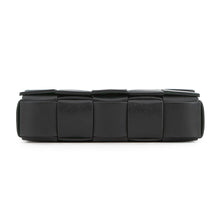 Load image into Gallery viewer, Bottega Veneta Cassette Maxi INTRECCIATO Shoulder Bag Black/Parakeet737950 Calf Leather
