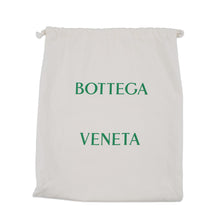 Load image into Gallery viewer, Bottega Veneta Cassette Maxi INTRECCIATO Shoulder Bag Black/Parakeet737950 Calf Leather
