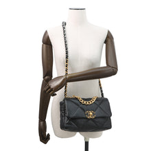 将图像加载到图库查看器中，CHANEL CHANEL 19 ChainShoulder Bag BlackAS1160 Lambskin
