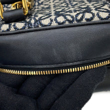 将图像加载到图库查看器中，LOEWE Anagram Amazona Square Black/NavyA039N21X03 Leather Canvas Size 16
