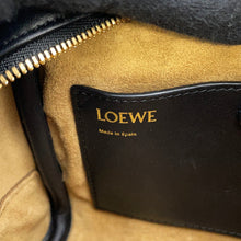 将图像加载到图库查看器中，LOEWE Anagram Amazona Square Black/NavyA039N21X03 Leather Canvas Size 16
