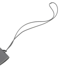 将图像加载到图库查看器中，GOYARD Bag Charm Clip Gray Leather
