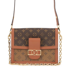 Load image into Gallery viewer, LOUIS VUITTON Dauphine NoirM45958 Monogram Monogram Reverse Canvas Size MM
