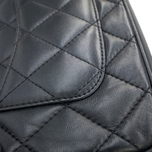 Load image into Gallery viewer, CHANEL Mini Matelasse Heart Bag Charm Chain BlackAS3457 Lambskin
