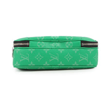 将图像加载到图库查看器中，LOUIS VUITTON Alpha Messenger CatusGreenM31014 Monogram Taigarama
