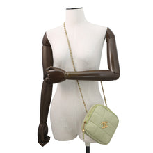 将图像加载到图库查看器中，CHANEL CC Logo Matelasse Chain Shoulder Bag Light GreenAS2201 Lambskin
