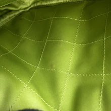 将图像加载到图库查看器中，CHANEL CC Logo Matelasse Chain Shoulder Bag Light GreenAS2201 Lambskin
