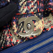 将图像加载到图库查看器中，CHANEL CC Logo Tweed Print Backpack Blue/MulticolorA66445 Nylon Leather
