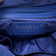 将图像加载到图库查看器中，CHANEL CC Logo Tweed Print Backpack Blue/MulticolorA66445 Nylon Leather
