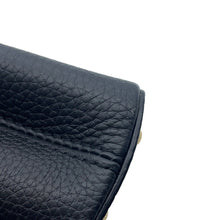 将图像加载到图库查看器中，LOUIS VUITTON Capucines NoirM10166 Taurillon Leather Size NANO
