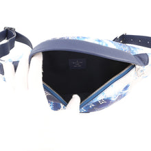 将图像加载到图库查看器中，LOUIS VUITTON Discovery・Bumbag BlueM20587 Monogram・Bandana Size PM
