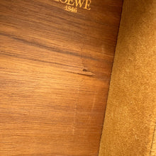 将图像加载到图库查看器中，LOEWE Anagram trunk Beige/Brown Suede leather
