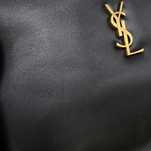 将图像加载到图库查看器中，SAINT LAURENT PARIS YSL Logo Calypso Small Pouch Black765025 Leather

