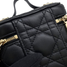 将图像加载到图库查看器中，Dior Cannage 2-Way Vanity Shoulder Pouch Black Leather
