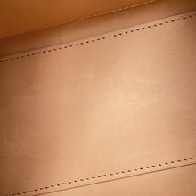 Load image into Gallery viewer, Delvaux Brillon 2WAY Handbag Green Leather Size Mini
