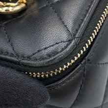将图像加载到图库查看器中，CHANEL Matelasse Top Handle 2-Way Vanity Bag BlackAP1472 Lambskin
