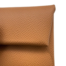 将图像加载到图库查看器中，HERMES Bastia Gold Epsom
