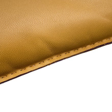 将图像加载到图库查看器中，HERMES Pillow Pouch Sesame/Ultra Violet Lambskin
