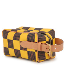 将图像加载到图库查看器中，LOUIS VUITTON Rocker Dopp Kit YellowN40567 Damier・Pop
