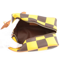 将图像加载到图库查看器中，LOUIS VUITTON Rocker Dopp Kit YellowN40567 Damier・Pop
